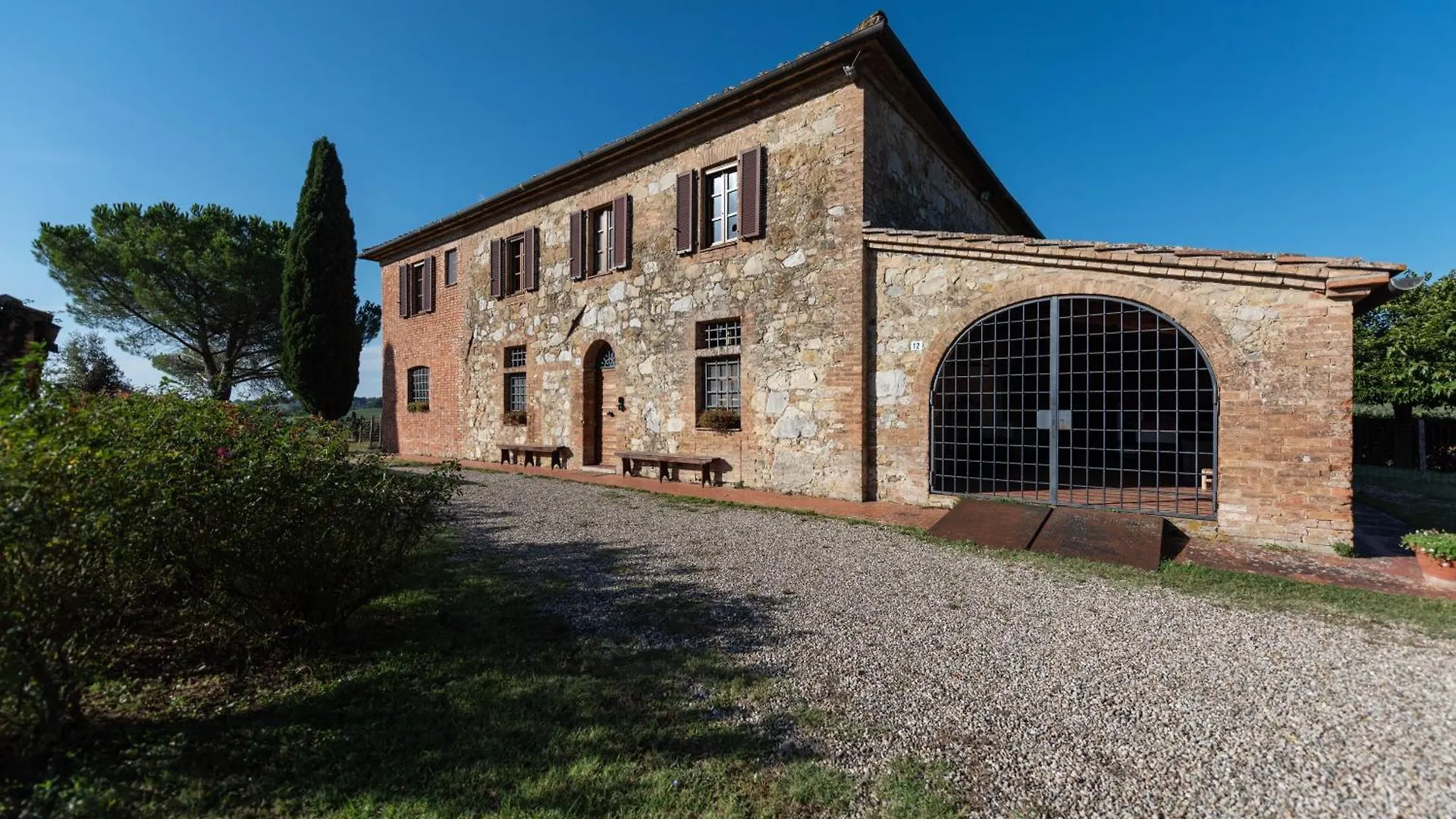 Country house Villa Cucule Siena Italy